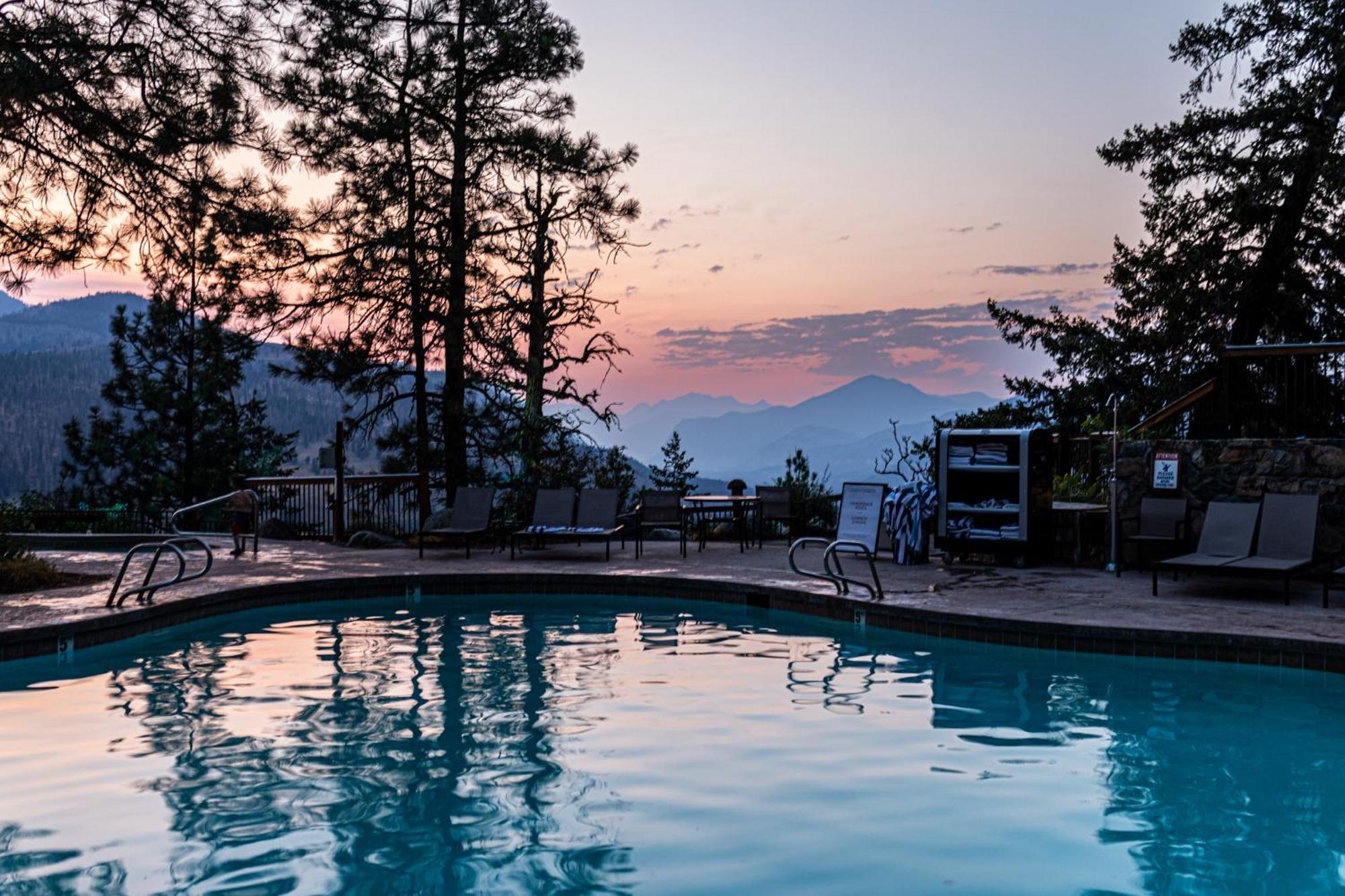 Sun Mountain Lodge Уинтроп Экстерьер фото
